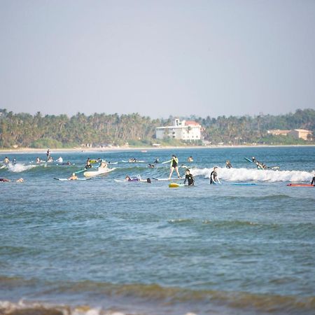 Hotel Twenty Two Binaweli Weligama Esterno foto