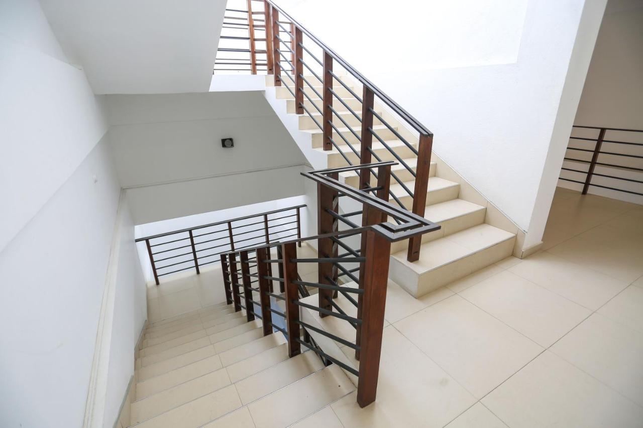 Hotel Twenty Two Binaweli Weligama Esterno foto